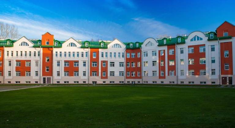 Парк Крестовский