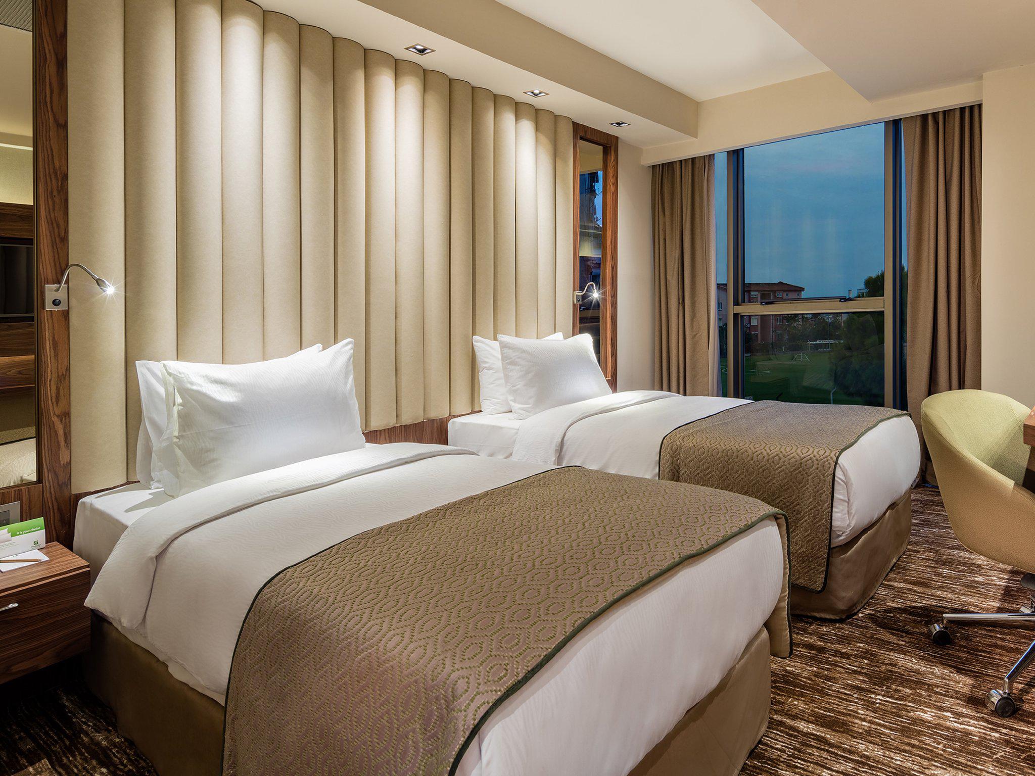 Holiday Inn Antalya - Lara  Турция, Лара