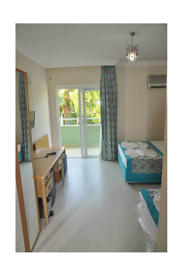 Trua Hotel