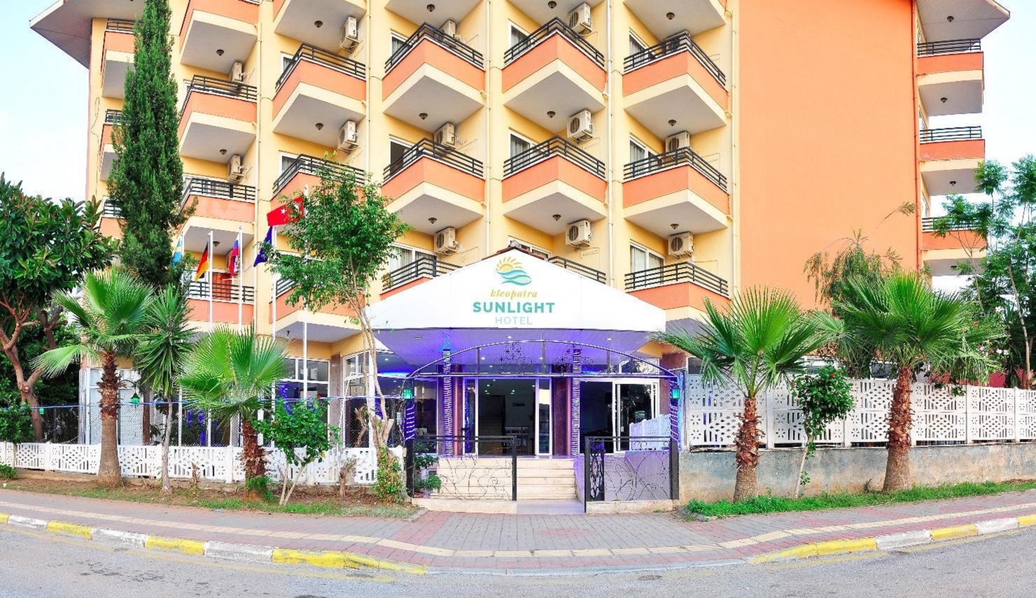 Kleopatra Sun Light Hotel  Турция, Аланья-Центр