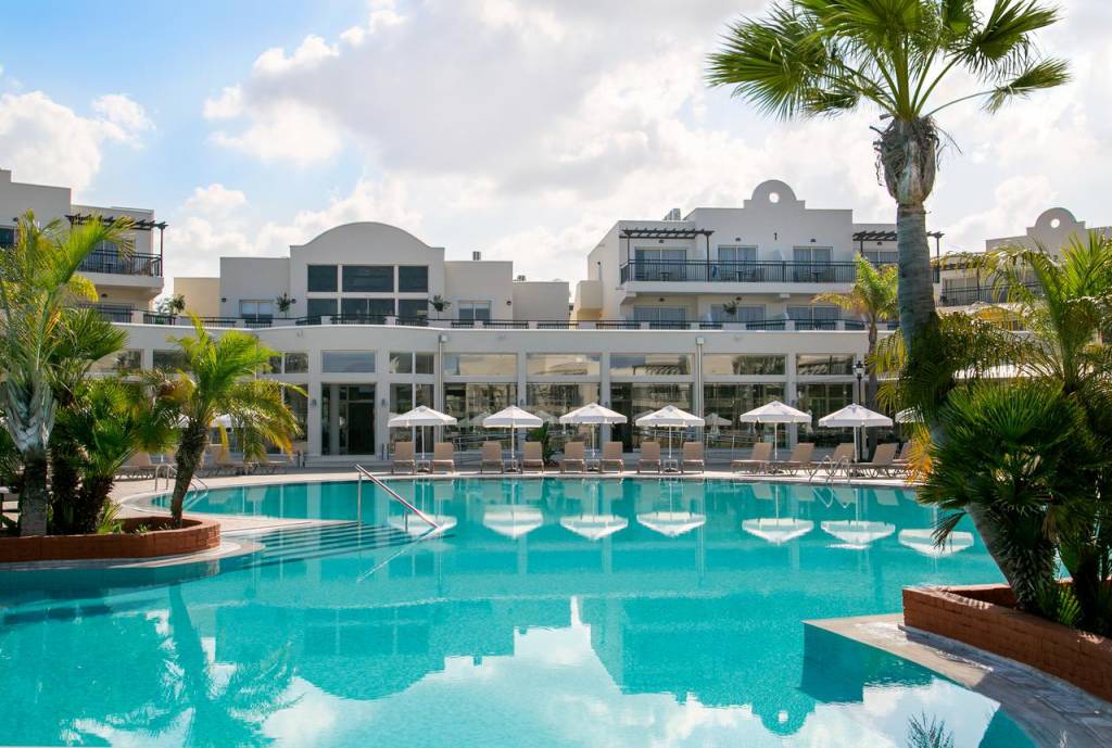 Louis Paphos Breeze 4*