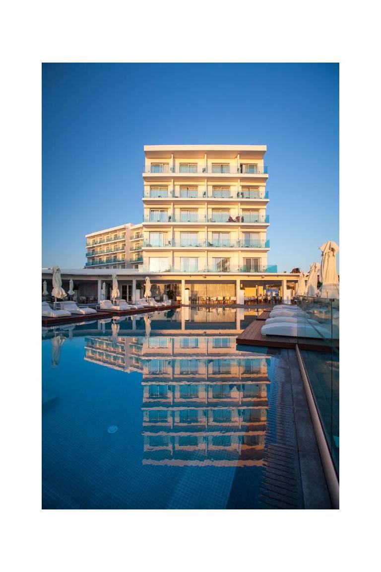 The Blue Ivy Hotel & Suites