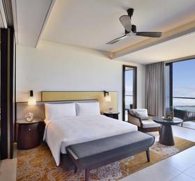 Weligama Bay Marriott Resort & Spa в Велигаме