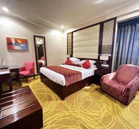 SKAF Hotel в Дубае