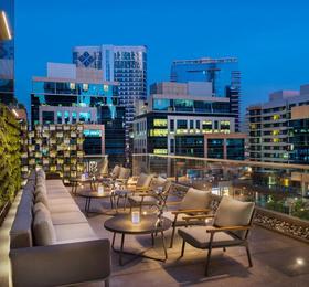 DoubleTree by Hilton Dubai - Business Bay в Дубае