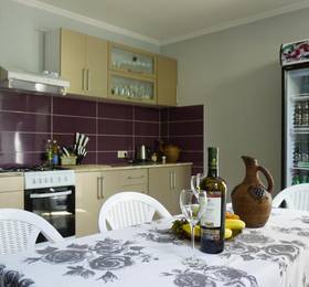 Vakare Hotel в Тбилиси