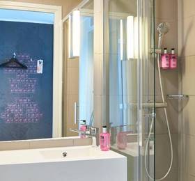 Отдых в MOXY Aberdeen Airport - Великобритания, Дайс