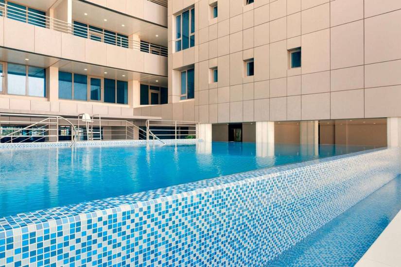 Ramada Hotel and Suites Amwaj Islands 4* Бахрейн, Аль Мухаррак