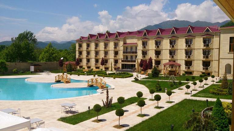 Qebele Yeddi Gozel Hotel
