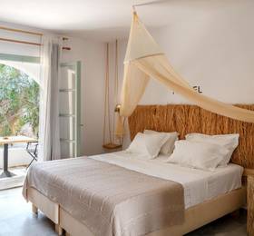 Paros Land Hotel & Resort в Паросе