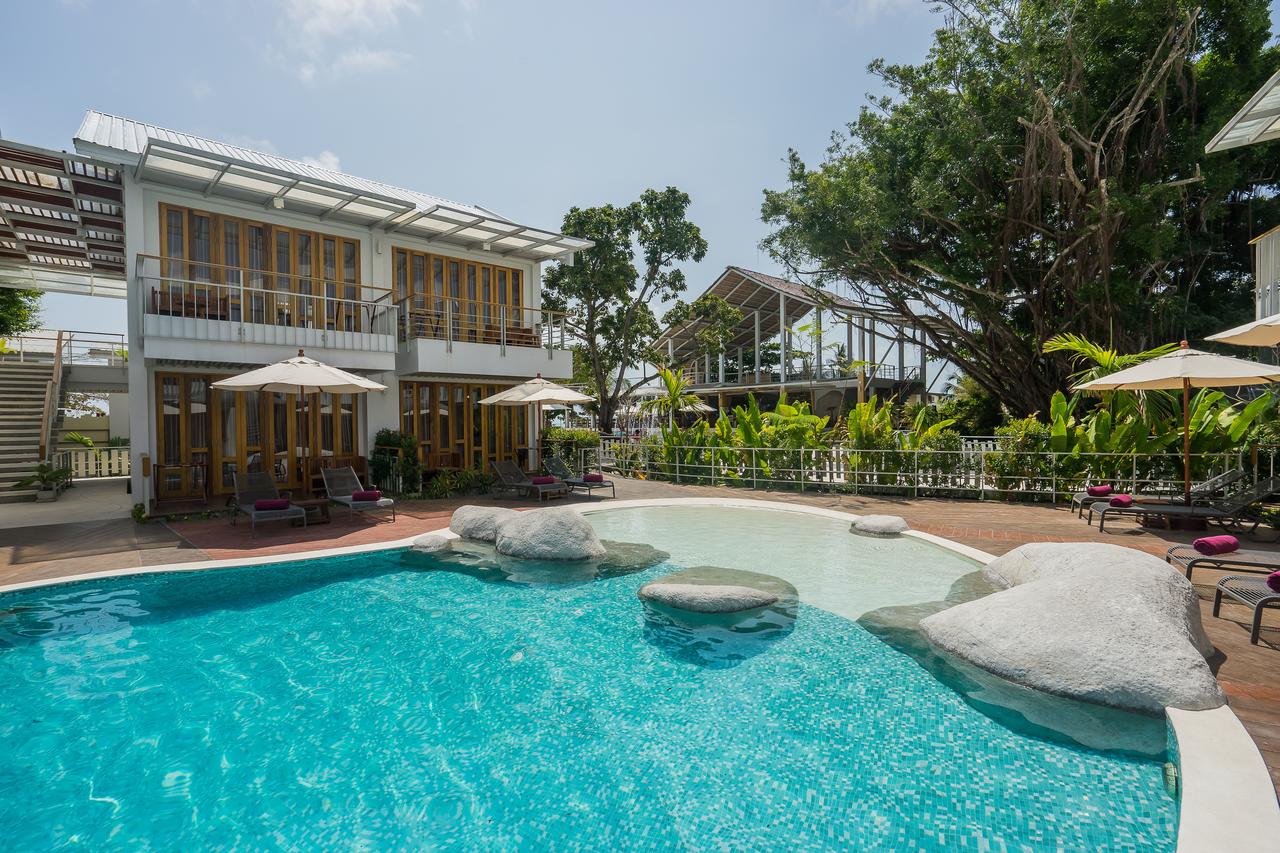 White Sand Samui Resort