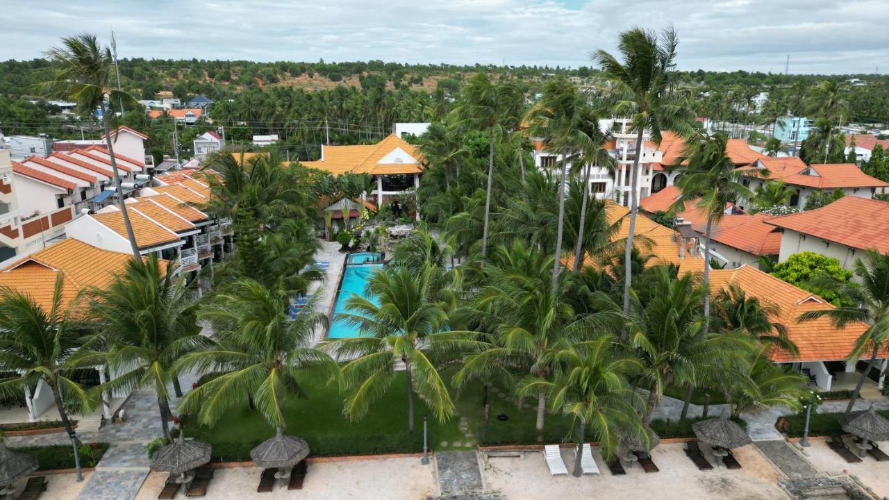 Ravenala Boutique Resort
