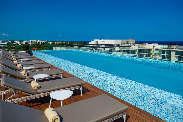 The Reef 28
