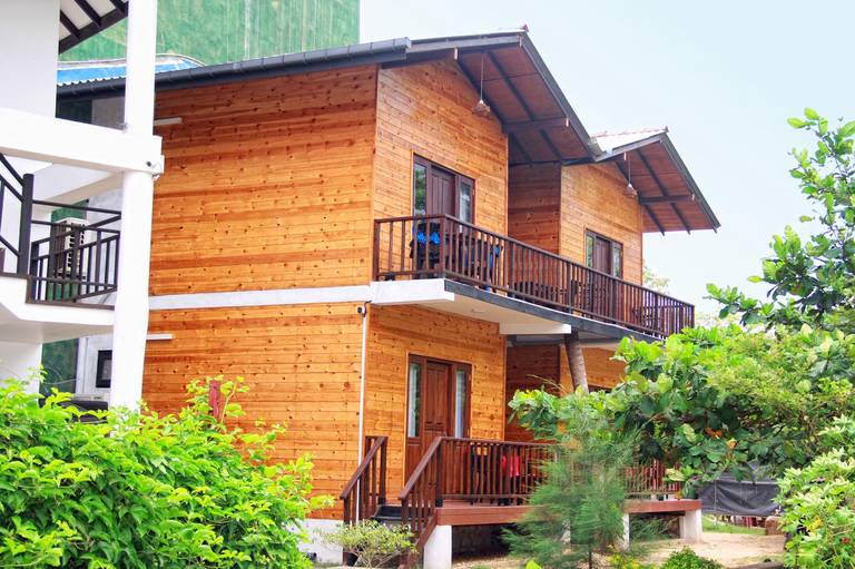 Neo Bay Hotel