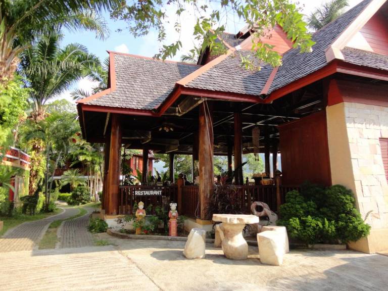 Bay Thani Samui Resort