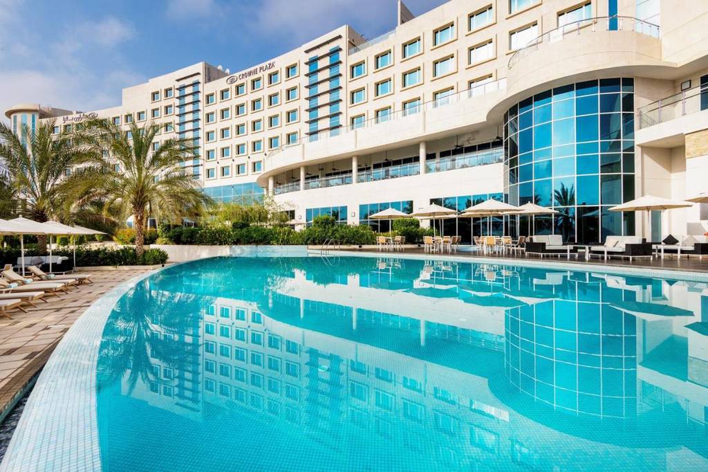 Crowne Plaza Muscat OCEC 4*