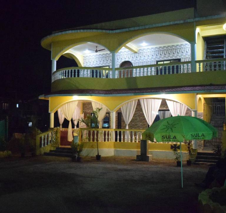 La Vega Resort