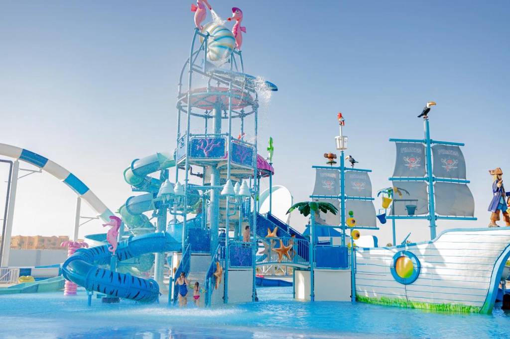 Movenpick Waterpark Resort & Spa Soma Bay 5*