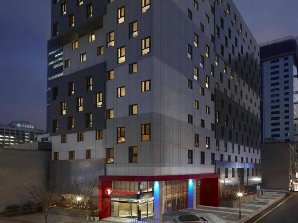Travelodge Myeongdong Euljiro 3*