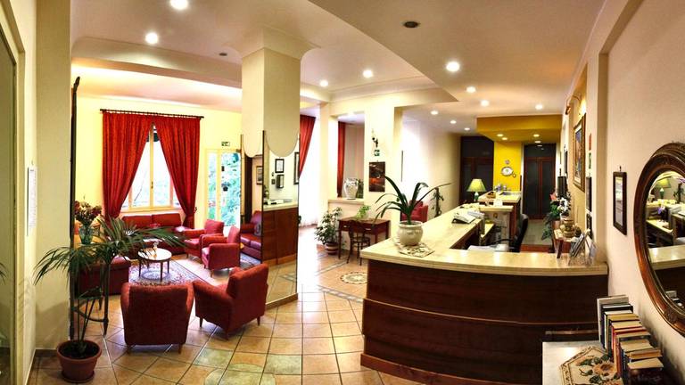 Mediterraneo Hotel