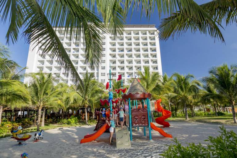 Dessole Beach Resort - Nha Trang