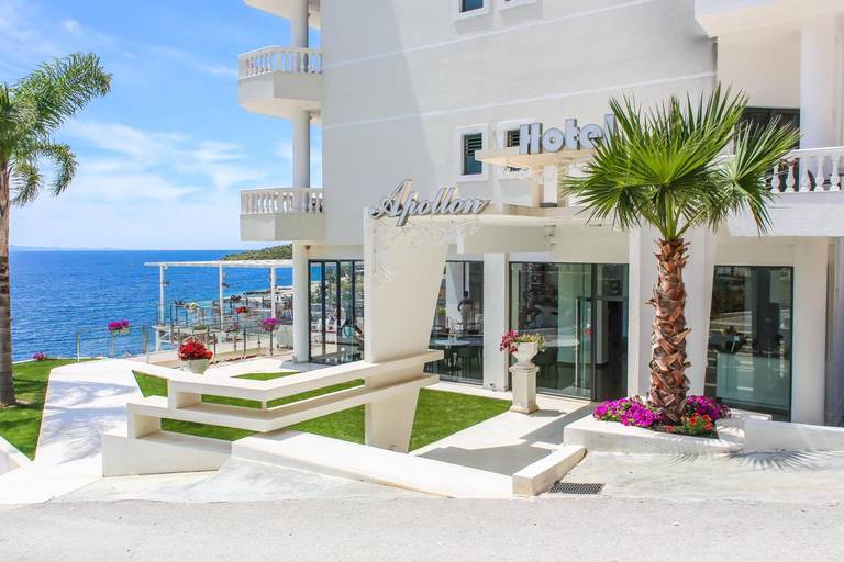 Hotel Apollon