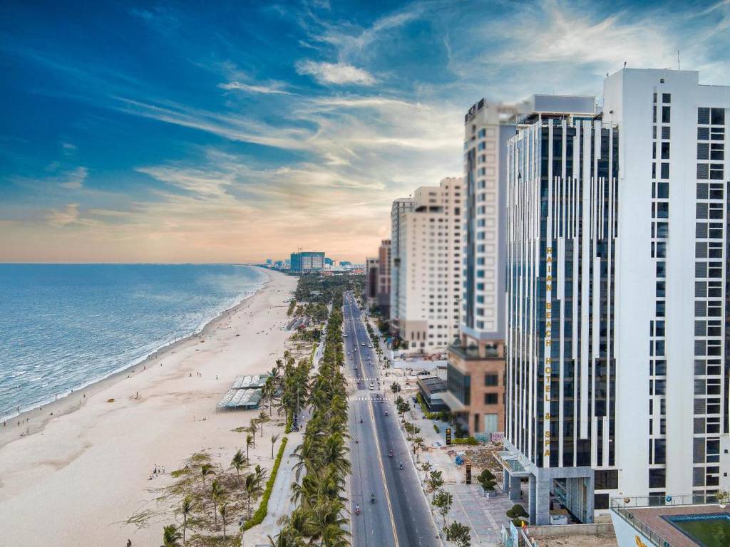 HAIAN Beach Hotel & Spa 4*