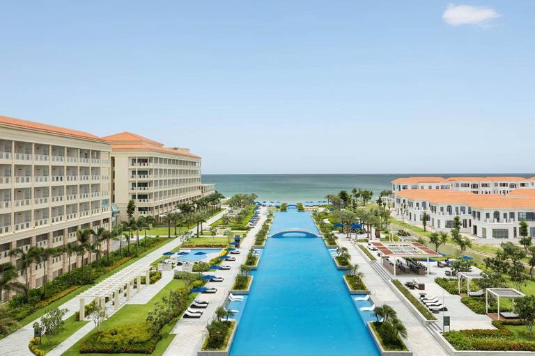 Sheraton Grand Danang Resort