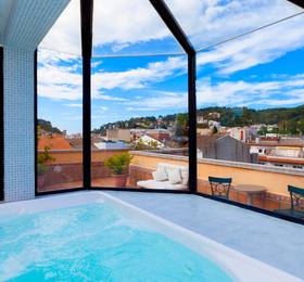 URH Hotel Vila De Tossa в Коста Браве