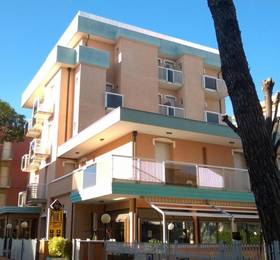 Hotel Paola Garden в Римини