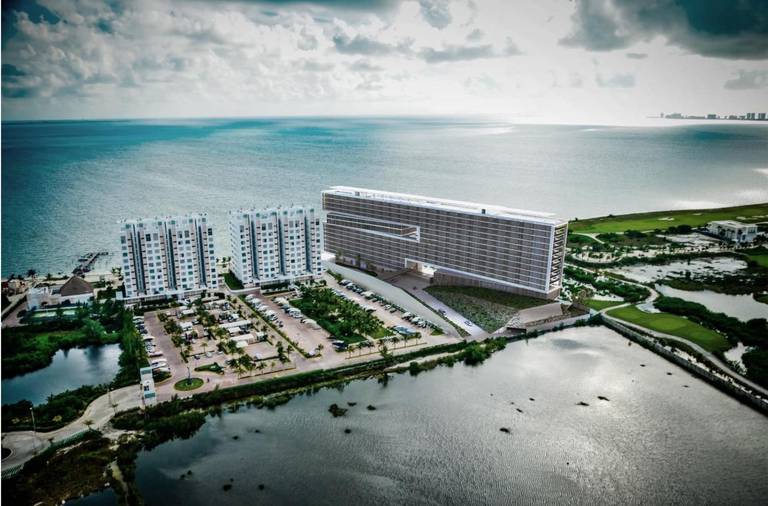 Dreams Vista Cancun Golf & Spa Resort