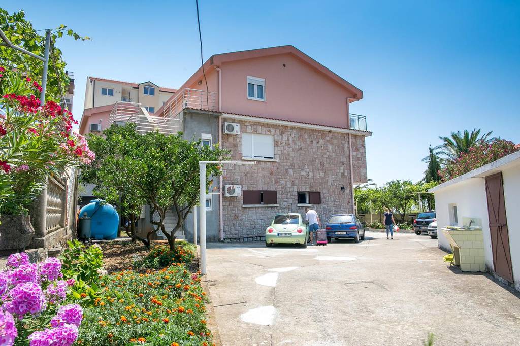 Apartments Stefan 3*
