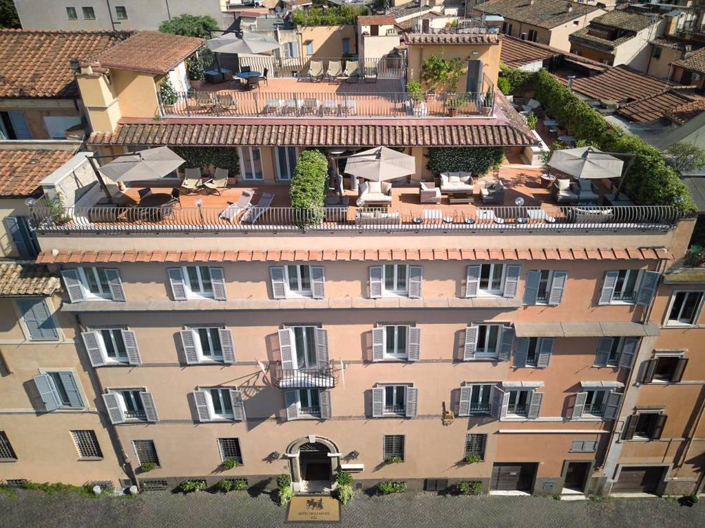 Hotel Degli Artisti 4*