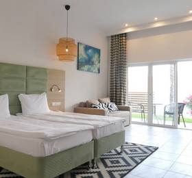 Отдых в Aquamarine Family Club Hotel - Абхазия, Гагра