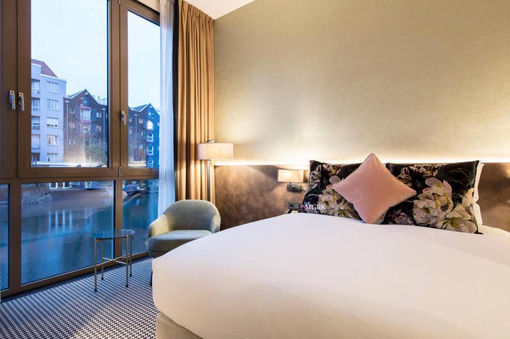 Monet Garden Hotel Amsterdam 4*