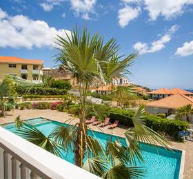 Blue Bay Apartments в Виллемстаде