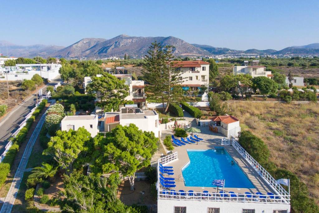 Panorama-Seaview Studios & Apartments 3*