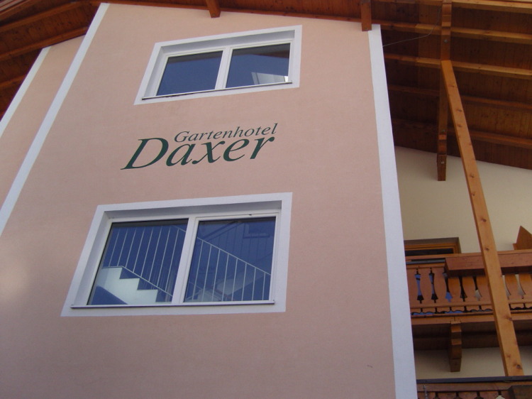 Daxer 3*