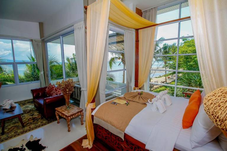 Summer Luxury Beach Resort