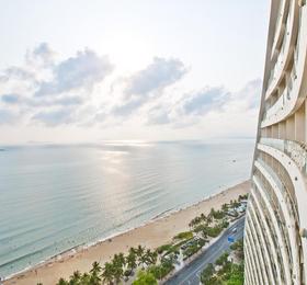 Отдых в Four Points by Sheraton Hainan - Китай, Санья