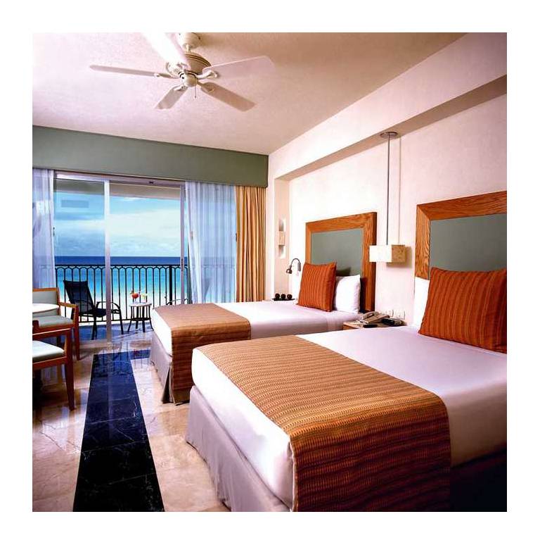 Cancun Caribe Park Royal
