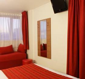 Kyriad Hotel в Париже