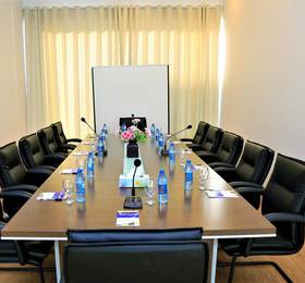 Al Dyafa Hotel Suites, Salalah в Салале