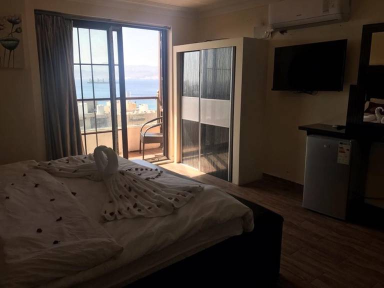 Ahla Tlah Seaview Hotel