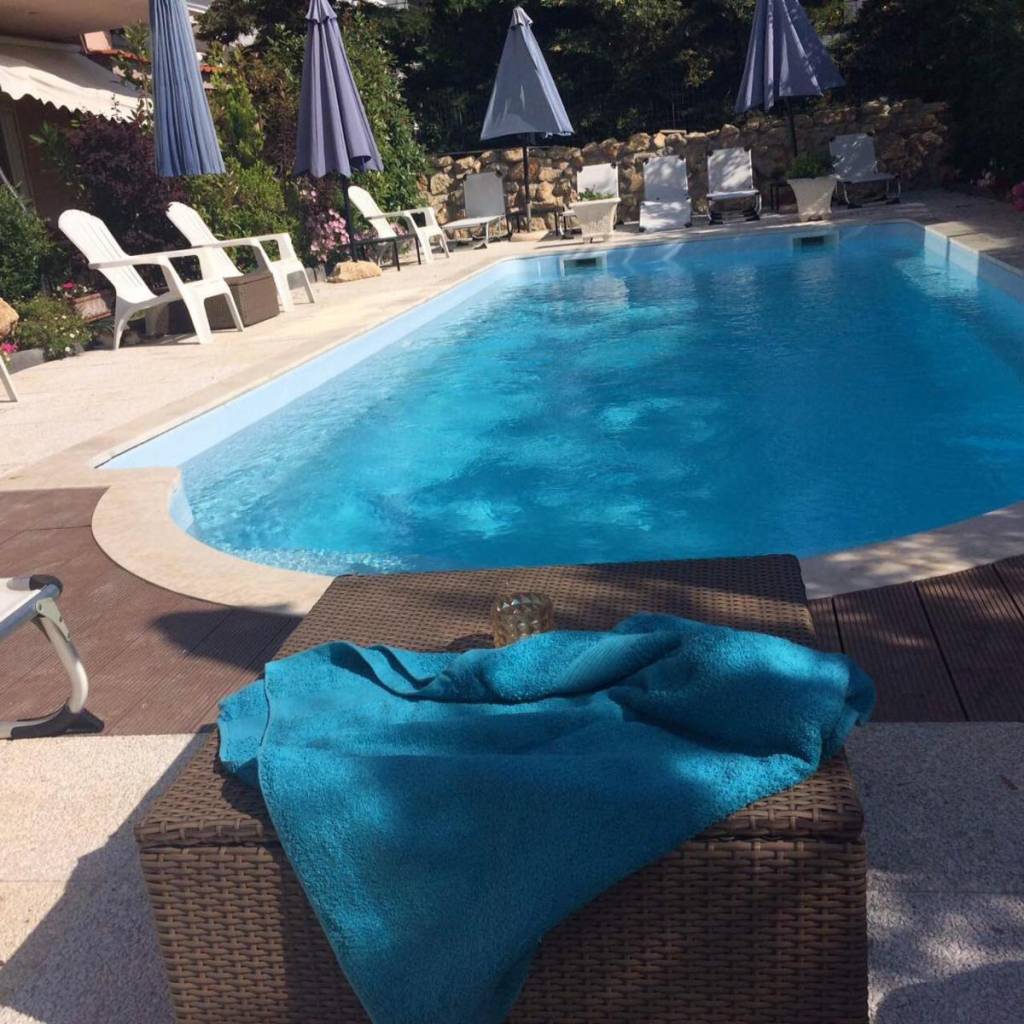 ER.ZO Summer Studios