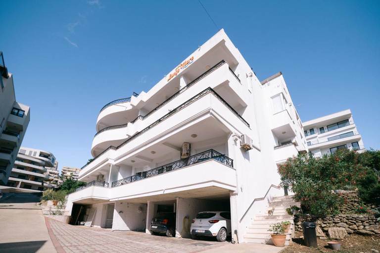 Apartments Lungo Mare
