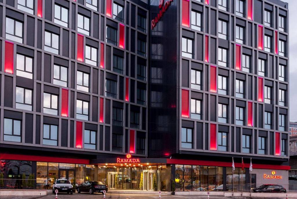 Ramada Istanbul Alibeykoy 4*
