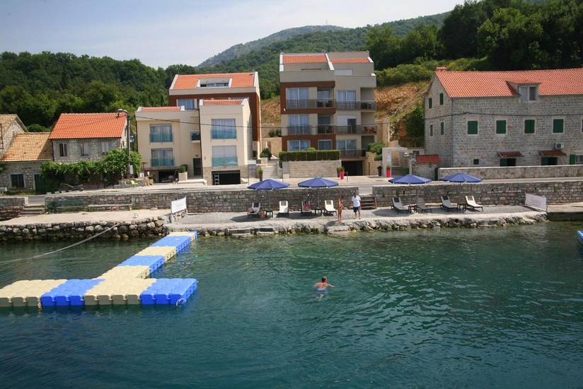 Apartments Villa Jelena 4* Черногория, Тиват