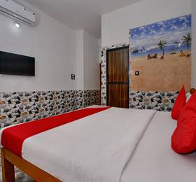 OYO 10809 Hotel Tushar Inn в Гоа