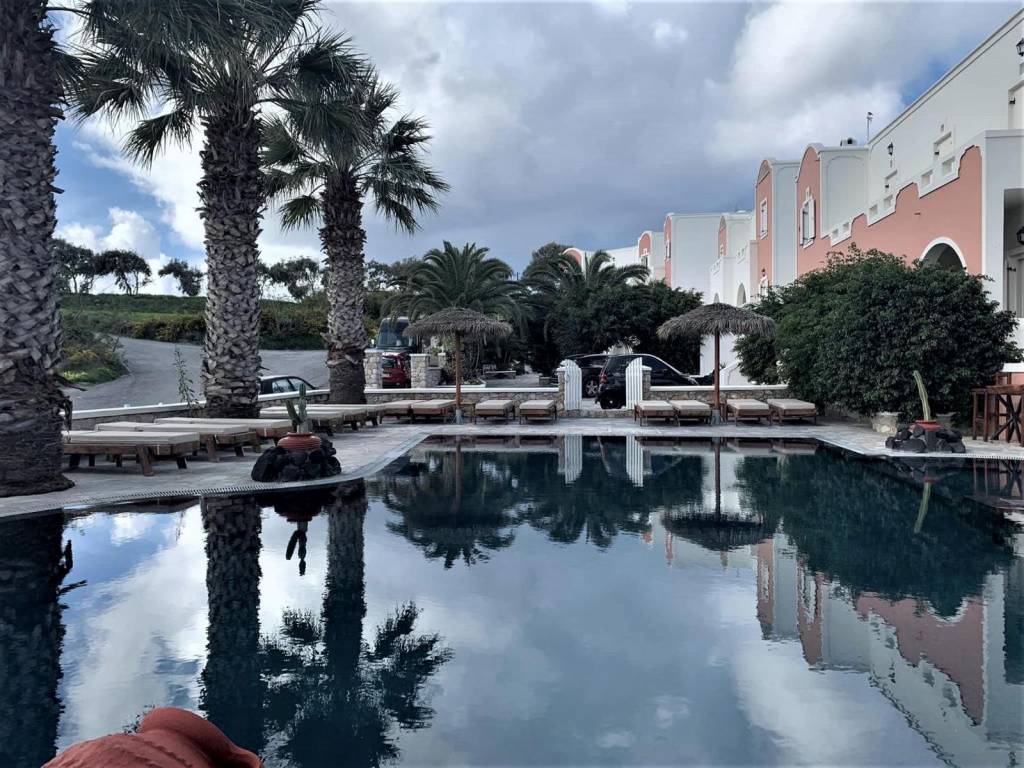 Villa Manos 4*